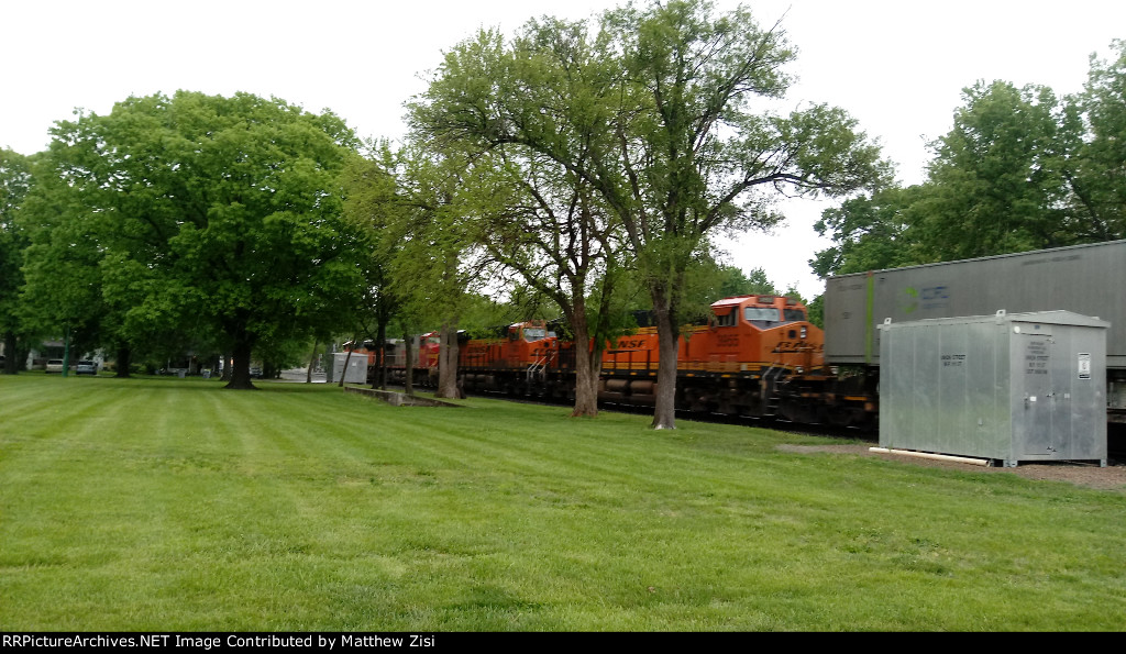 BNSF 8528 4713 7931 3955